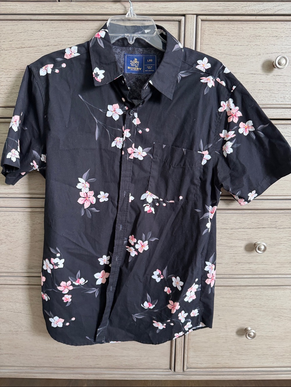 LRG Black Short-Sleeve Floral Button-Down Shirt with Pink & White Blossoms